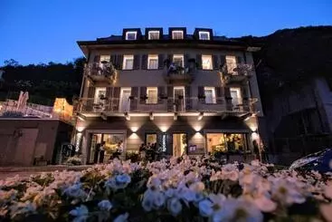 ホテル Luxury Suites Rocopom   Lake Front