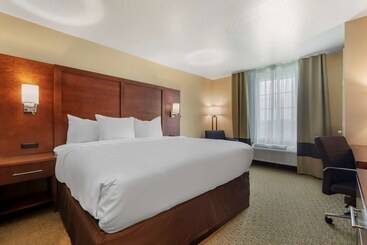 Otel Comfort Inn & Suites Euless Dfw West