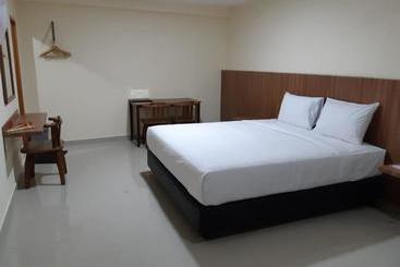 فندق Grand Kenari