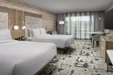 Silver Cloud Hotel Tacoma At Point Ruston Waterfront