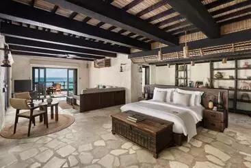 هتل Six Senses Zighy Bay