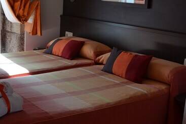 ペンション Pensión Da Estrela