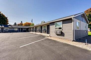 Мотель North Idaho Inn