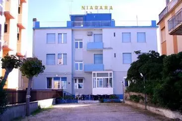 ホテル Niagara