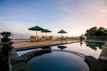 酒店 Samuh Sunset Nusa Penida By Pramana Villas