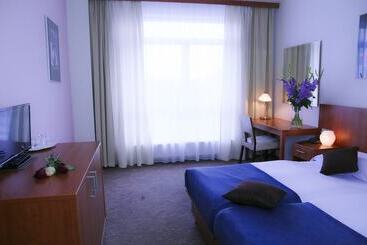 Academic Hotel & Congress Centre