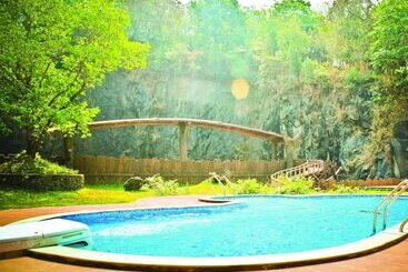 Hotel Eco Garden Resort & Heritage Cheruthuruthy