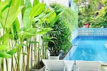 هتل Grand Holiday Hoian Villa