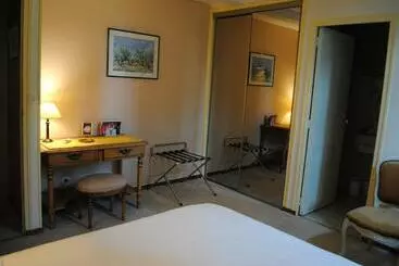 Hotel Mas De Bouvau