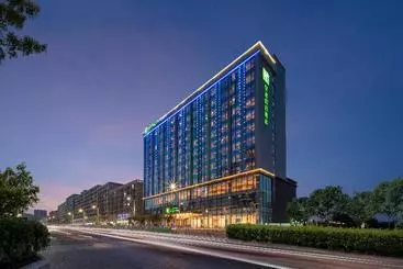 Hôtel Holiday Inn Express Shenzhen Longhua, An Ihg