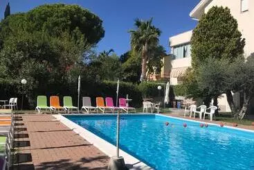 Aparthotel Le Villette Di Villa Paola