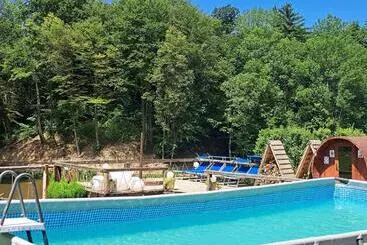 Bed and Breakfast Casa Cu Prispa