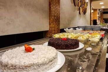 هتل آپارتمان Ondas Praia Resort By Wam Experience