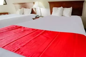 Hotelli Cypress Inn & Suites