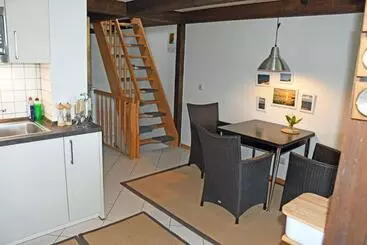リゾートホテル Ferienwohnungen Mit Seeblick Und Sauna
