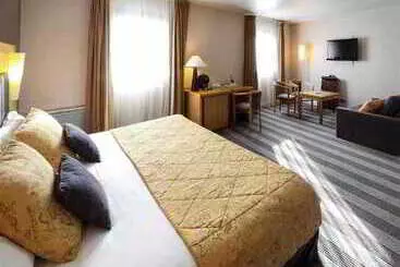 ホテル Hôtel Mercure Niort Marais Poitevin