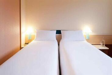 هتل Ibis Tarbes Odos