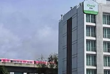 هتل Icheck Inn Mayfair Pratunam