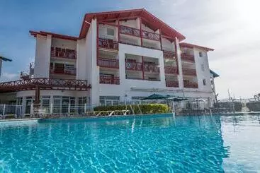 آپارتمان Residence Mer & Golf Sokoburu
