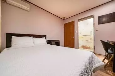 Sokcho Herb Motel