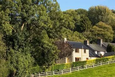 コテージ Country House Situated In Peacefull Valley Near Forest Fawr Geopark