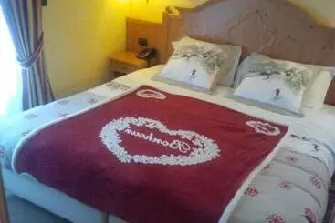 בית מלון כפרי Bes & Spa