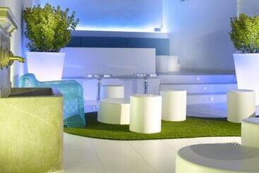 هتل آپارتمان Marquis Portago