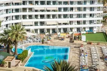 Pearly Grey Ocean Club Apartments & Suites