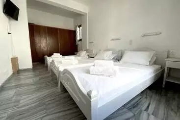 Aparthotel Helliniko Studios   Adults Only