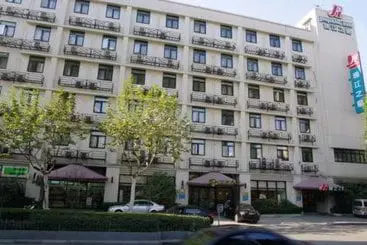 Hotel Jin Jiang Inn Hongkou Football Stadium