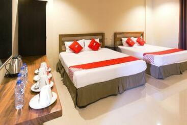 Hotel Oyo 792 Wil S Suites