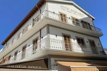 Huoneistohotelli Portmany