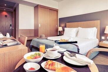 בית מלון כפרי Mercure Lisboa Almada
