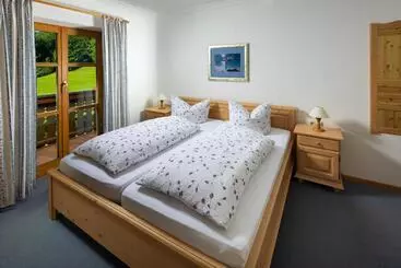 Hotel Ferienwohnungen Freidinglehen
