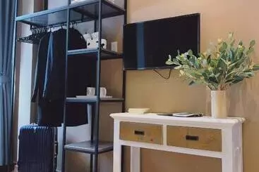 هتل 09 Homestay