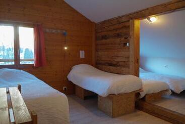 Schronisko Auberge De Jeunesse Hi La Clusaz