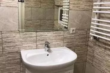 Majatalo котедж