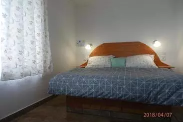 Pensiune Flóra Vendégház Tass