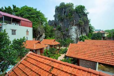 هتل Ruby Homestay