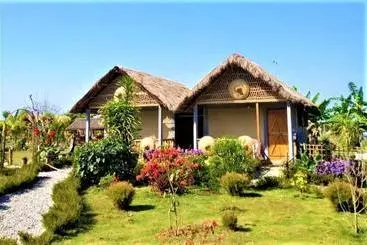 Kanoka Village Resort