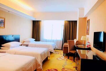 Vienna Hotel Baoan Liutang