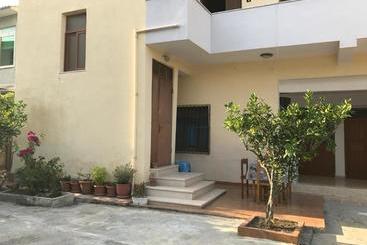 膳宿费 Fati Guest House