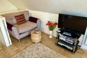 Bed and Breakfast Priors Oak A Cosy Studio With Countryside Views In Dorset