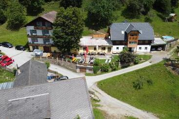 Gasthof Trattner Pension Waldhof