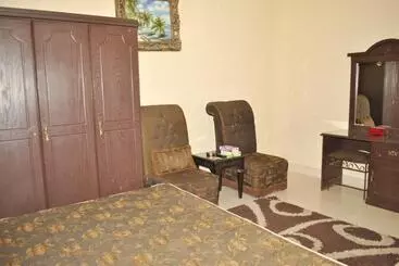 아파트호텔 Golden Prince Hotel Al Salam