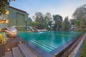 酒店 Mida Resort Kanchanaburi