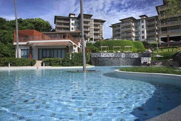 فندق Shasa Resort   Luxury Beachfront Suites