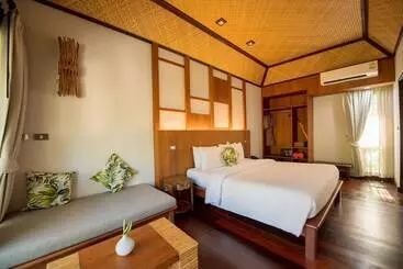 Tup Kaek Sunset Beach Resort Sha Plus