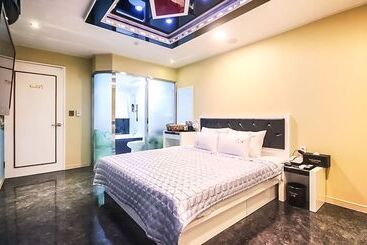 Hotelli Changwon Sangnamdong Maldives