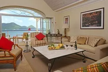 هتل The Landings Resort & Spa